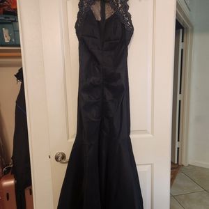 Black Gorgoeus Long Evening Dress